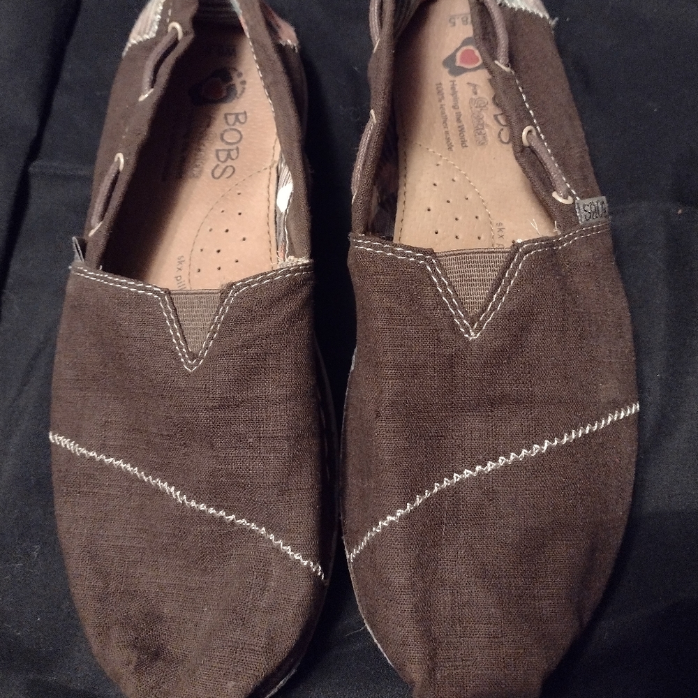 Bob's By Sketchers Slip on Shoes
